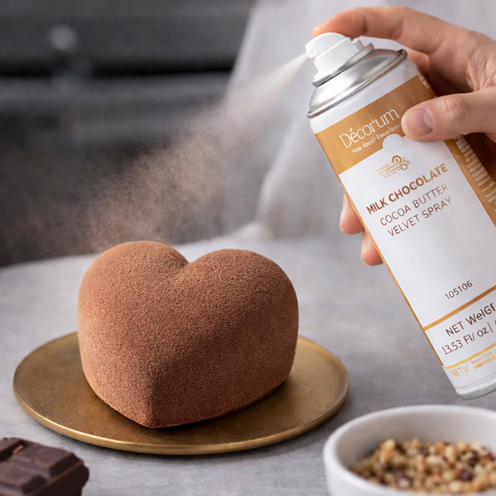 Decorum Decorum - Milk Chocolate Cocoa Butter Velvet Spray - 13.5 oz