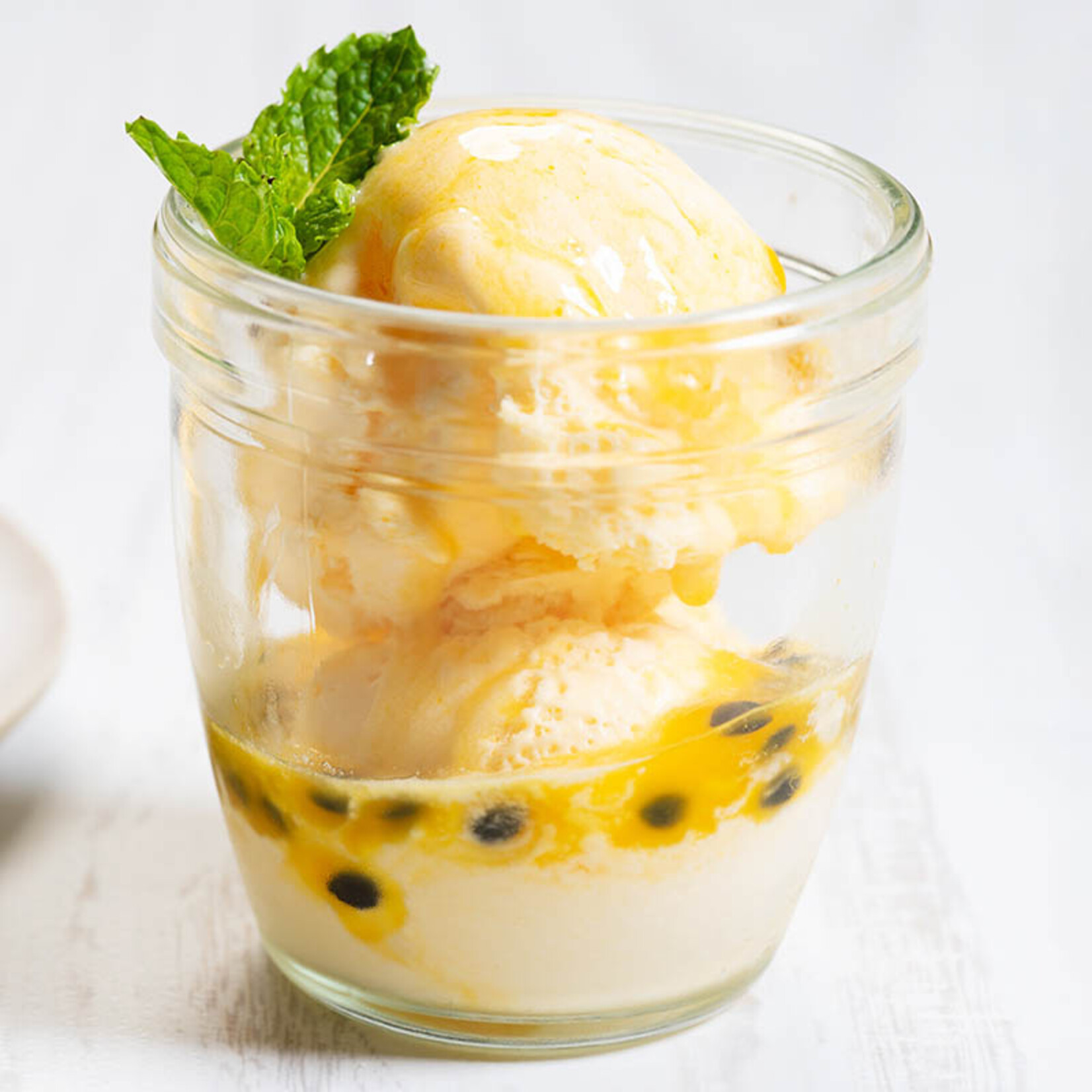 Ravifruit Ravifruit - Passion Fruit Ambient Puree - 2.2 lb (box of 6)