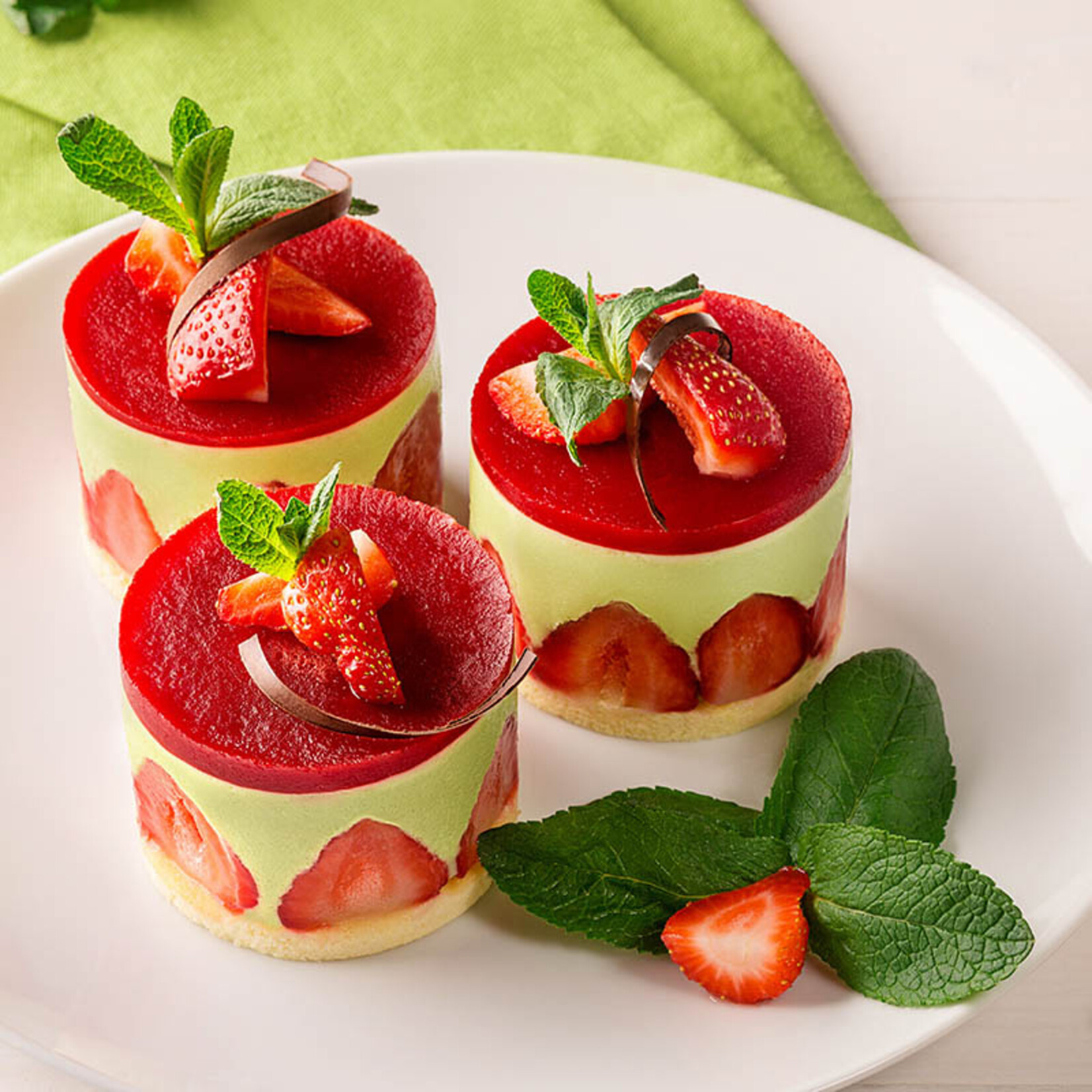 Ravifruit Ravifruit - Strawberry Ambient Puree - 2.2 lb