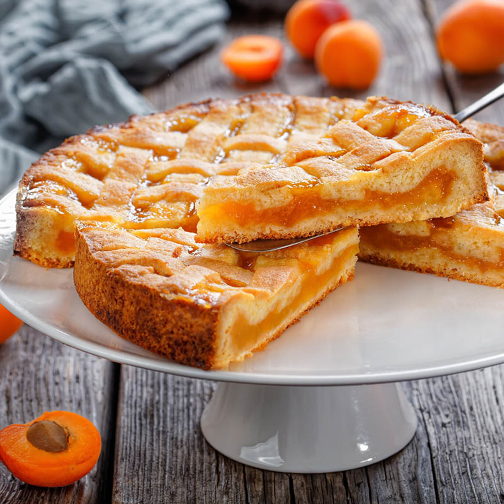 Hero Hero - Apricot Jam - 27.5 lb