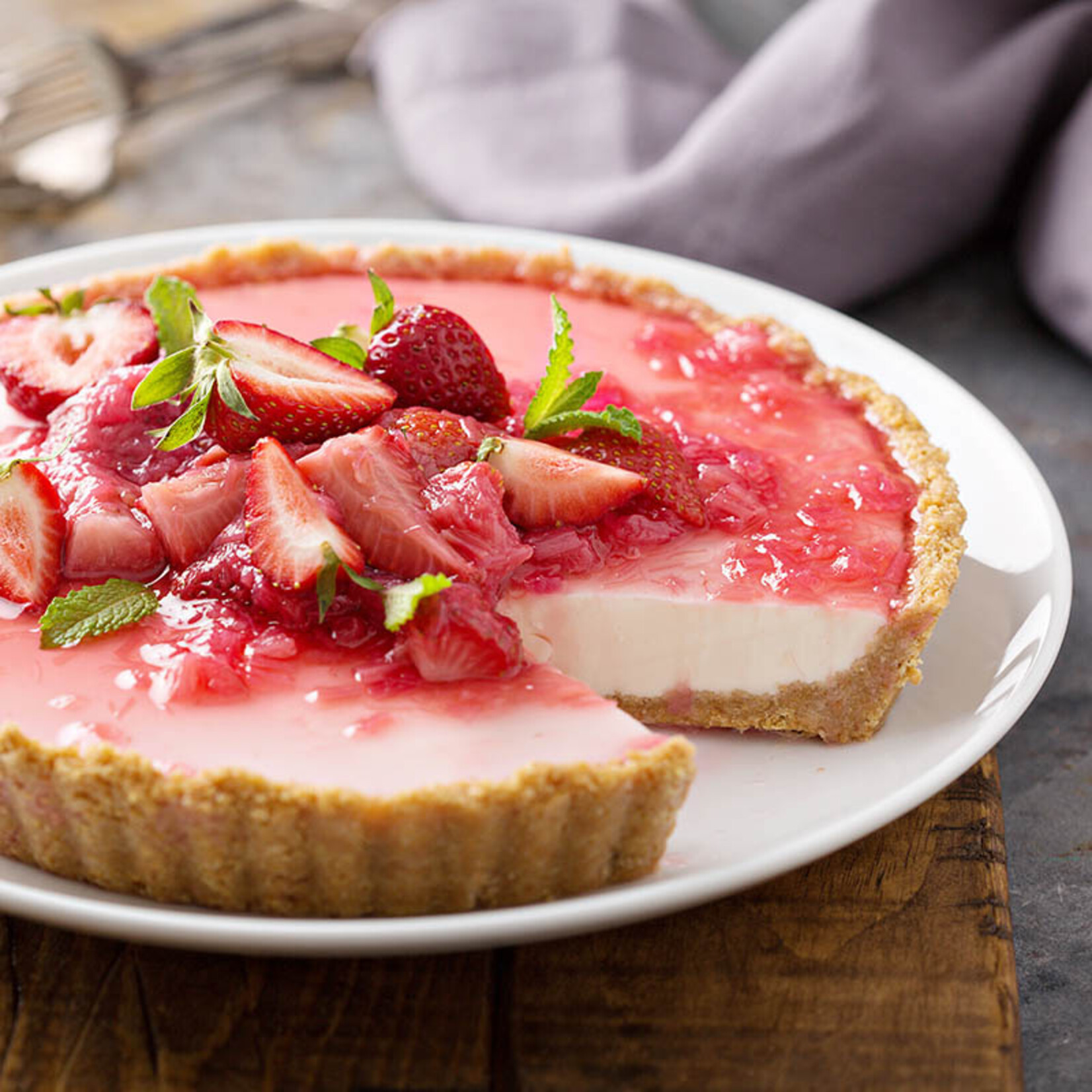 Ravifruit Ravifruit - Rhubarb Frozen Puree - 2.2 lb