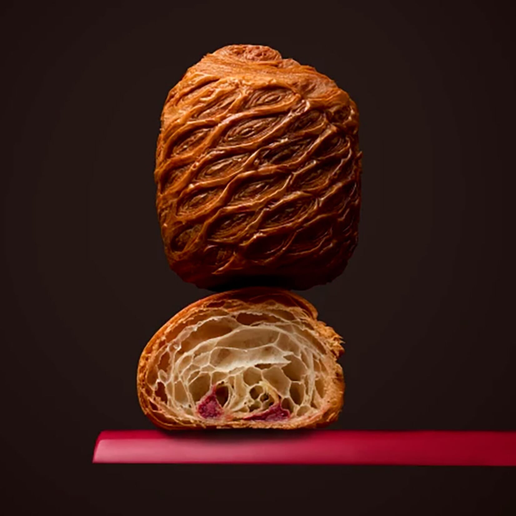 Valrhona Valrhona - Raspberry Inspiration Chocolate Batons (220 ct)