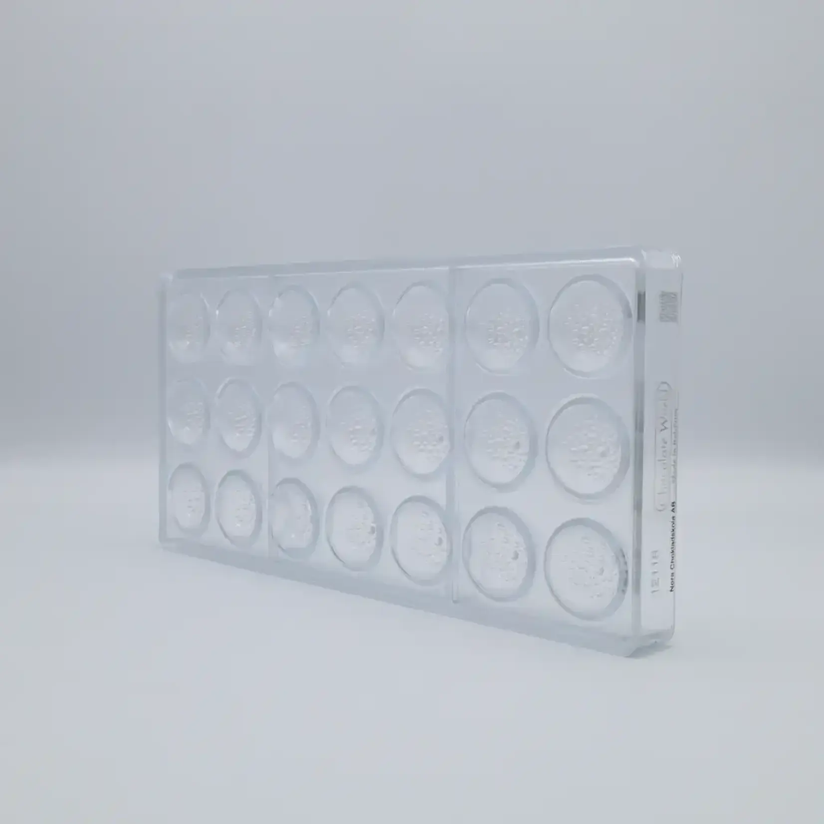 Chocolate World Chocolate World - 3cm Crater Semisphere Polycarbonate Chocolate Mold (21 cavity)