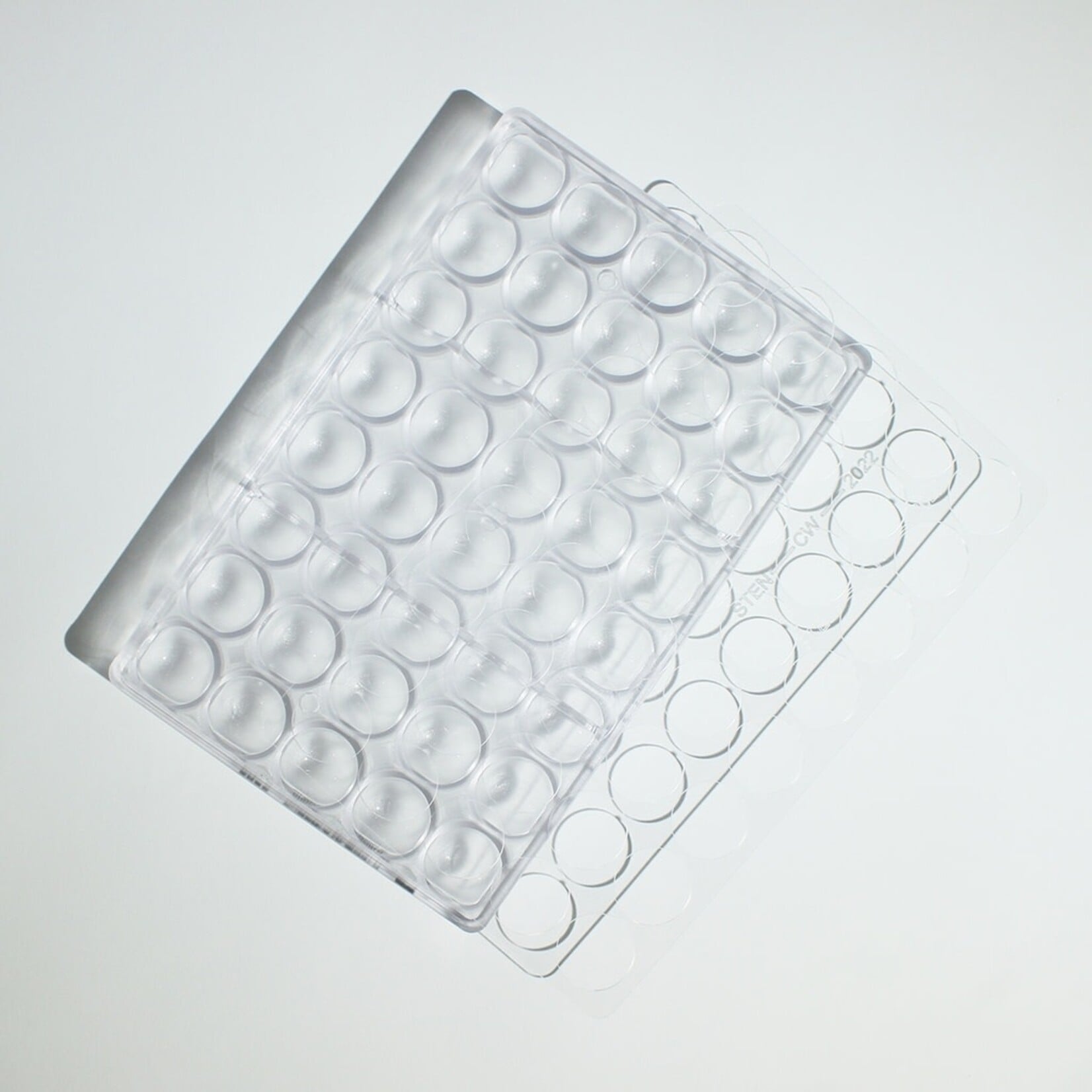 Chocolate World - 3cm Semisphere Polycarbonate Chocolate Mold (40 cavity)