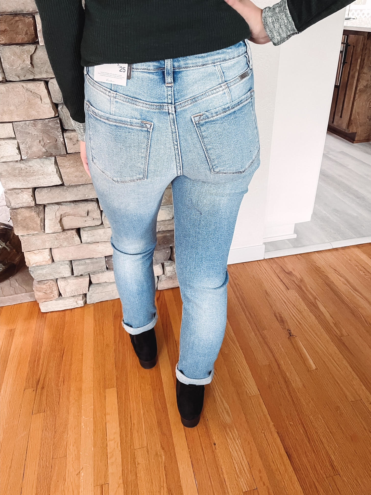 Wendy High Rise Slim Straight Jeans