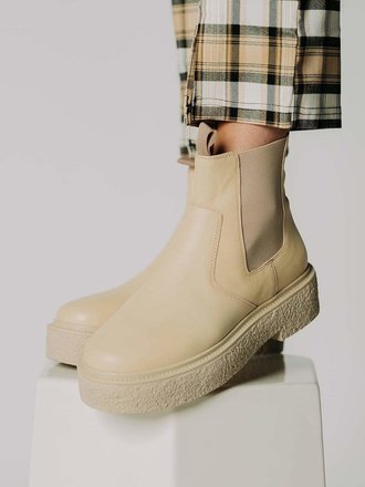 Free People Carmel Chelsea Boot - Size 39.5