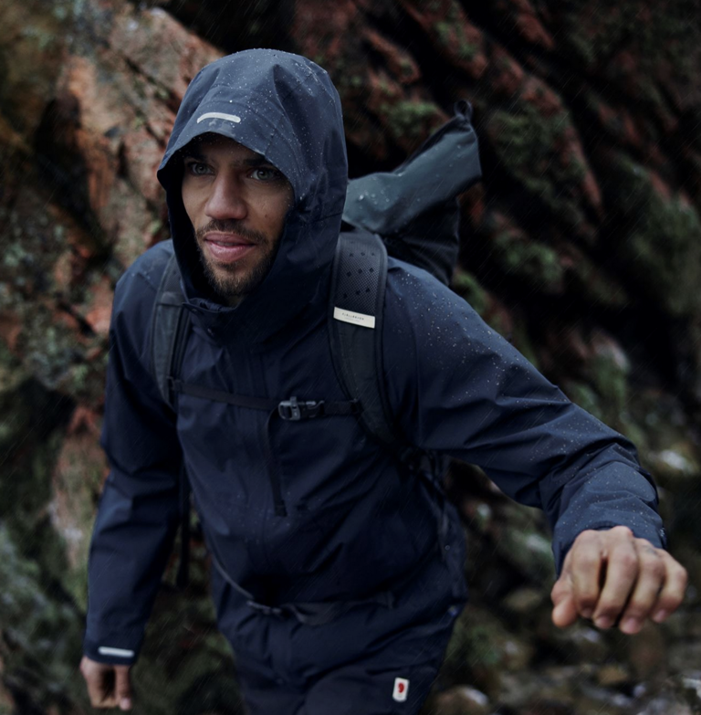 Fjallraven High Coast Hydratic Trail Jacket