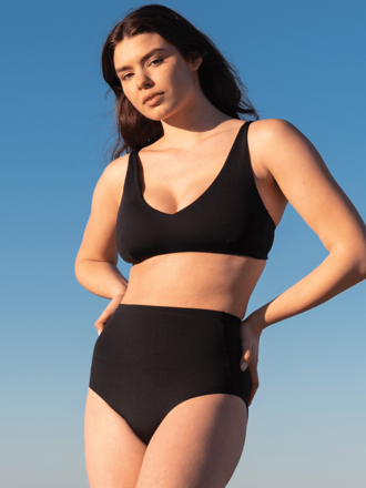 Left On Friday Sunday Top D+