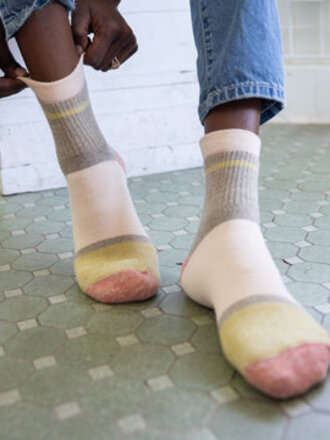 Darn Tough W's Home Base Shorty Heavyweight Lifestyle Sock