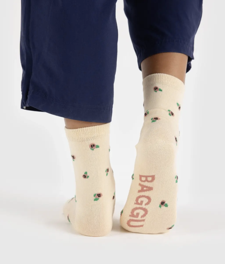 Baggu Crew Sock - Cream Rosette