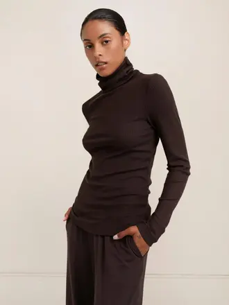 Paper Label Cynthia Turtle Neck