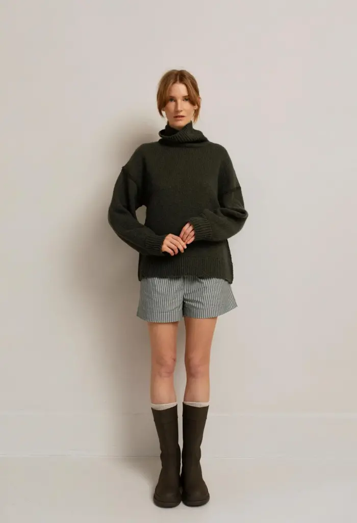 Paper Label Ari Turtleneck Sweater