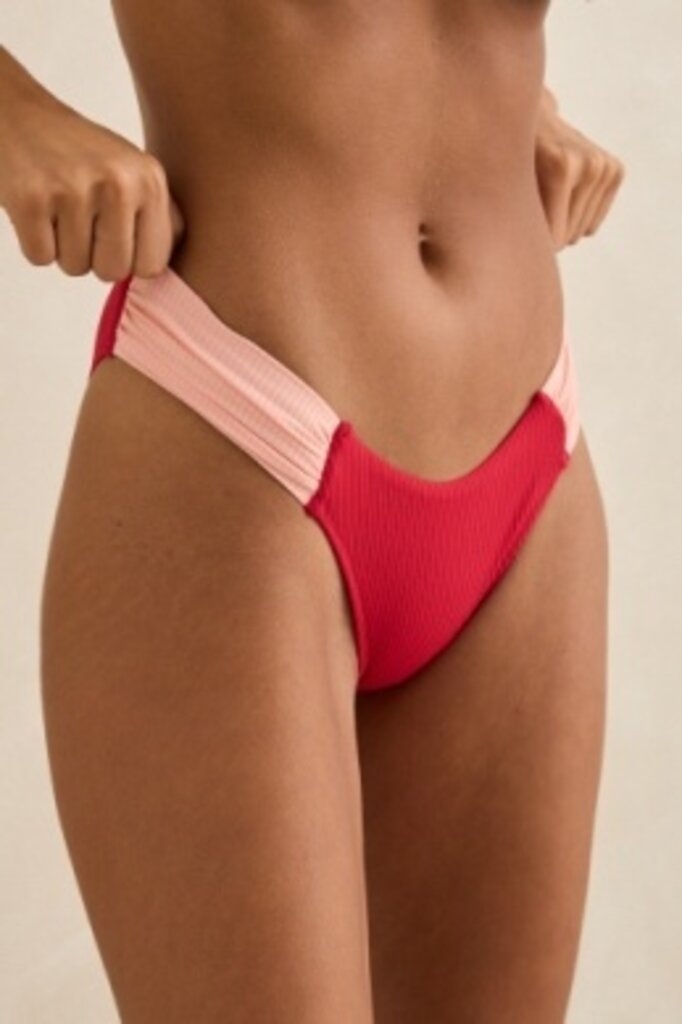 Lily Rib Soft Side Holiday