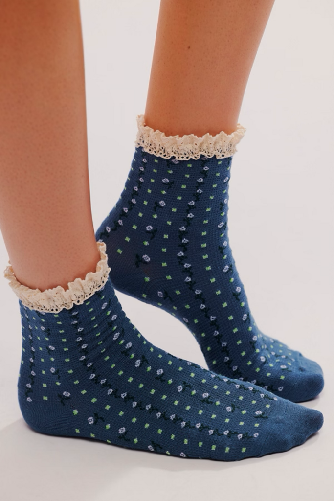 Free People Rosebud Waffle Knit Ankle Sock