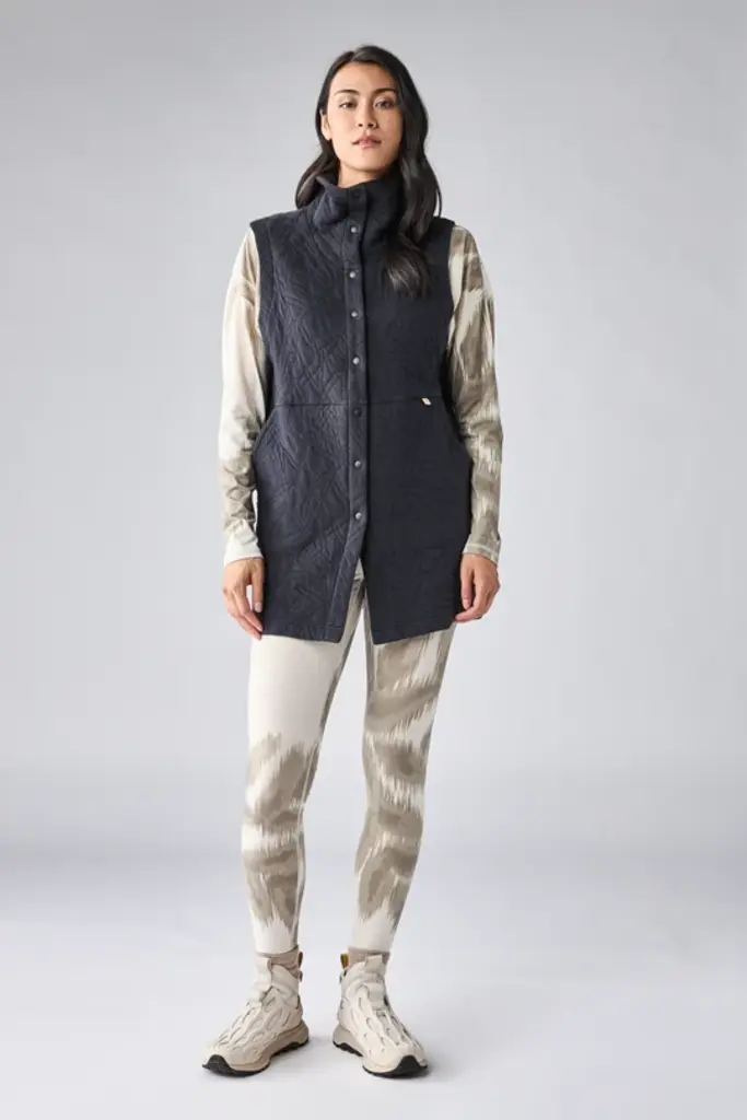 Indyeva Strona Long Vest