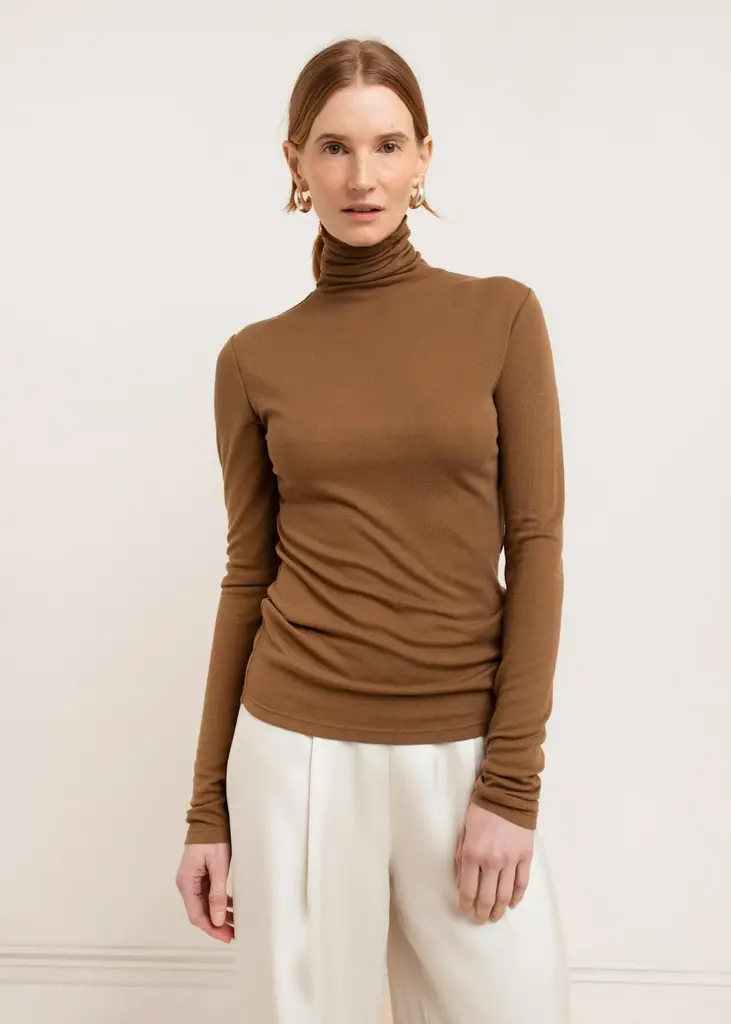 Paper Label Eva Turtleneck
