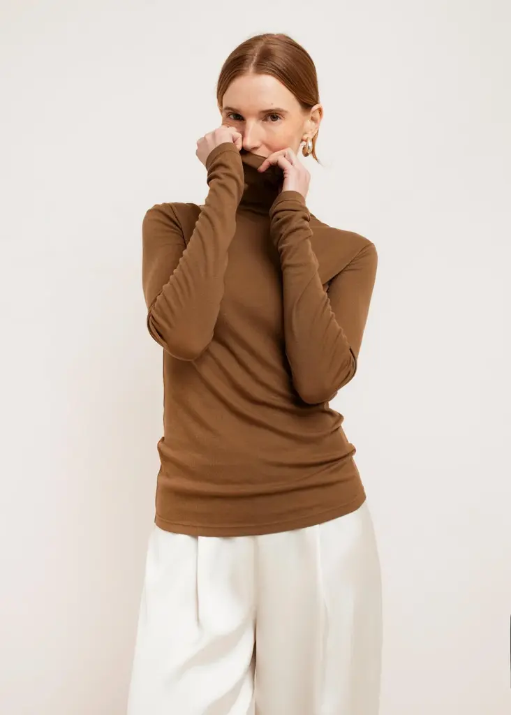 Paper Label Eva Turtleneck