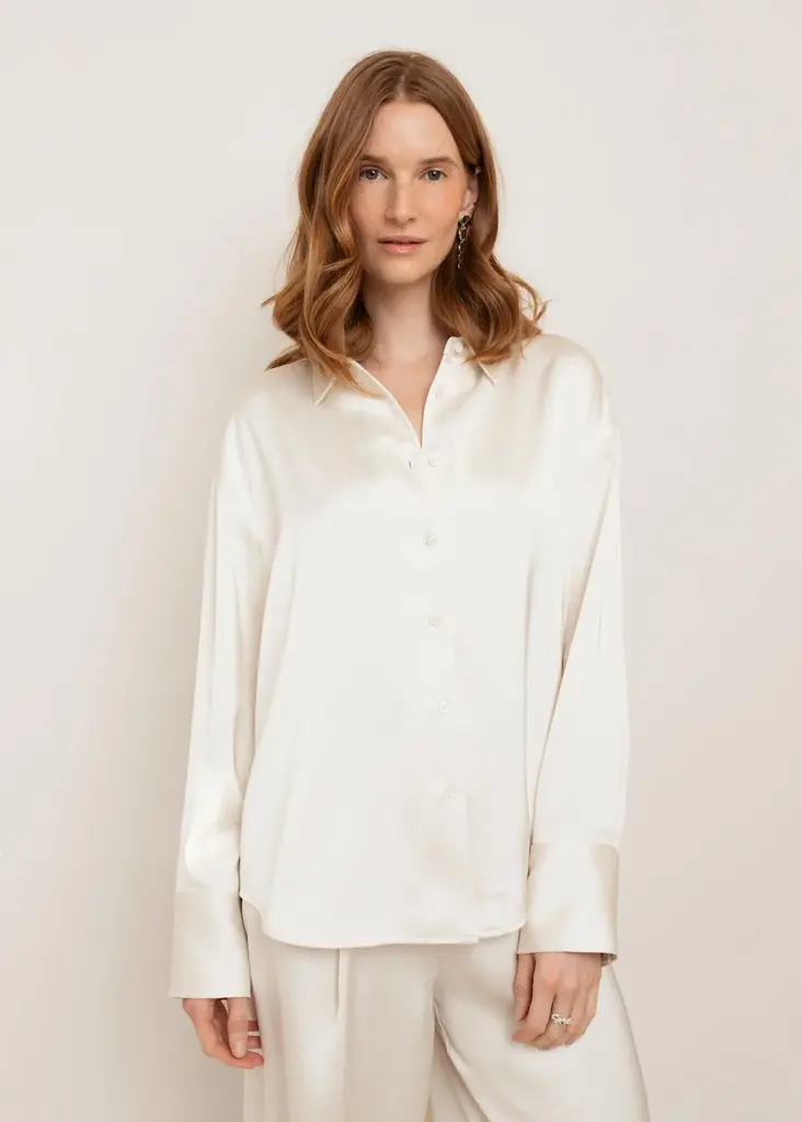 Paper Label Simone Button Up