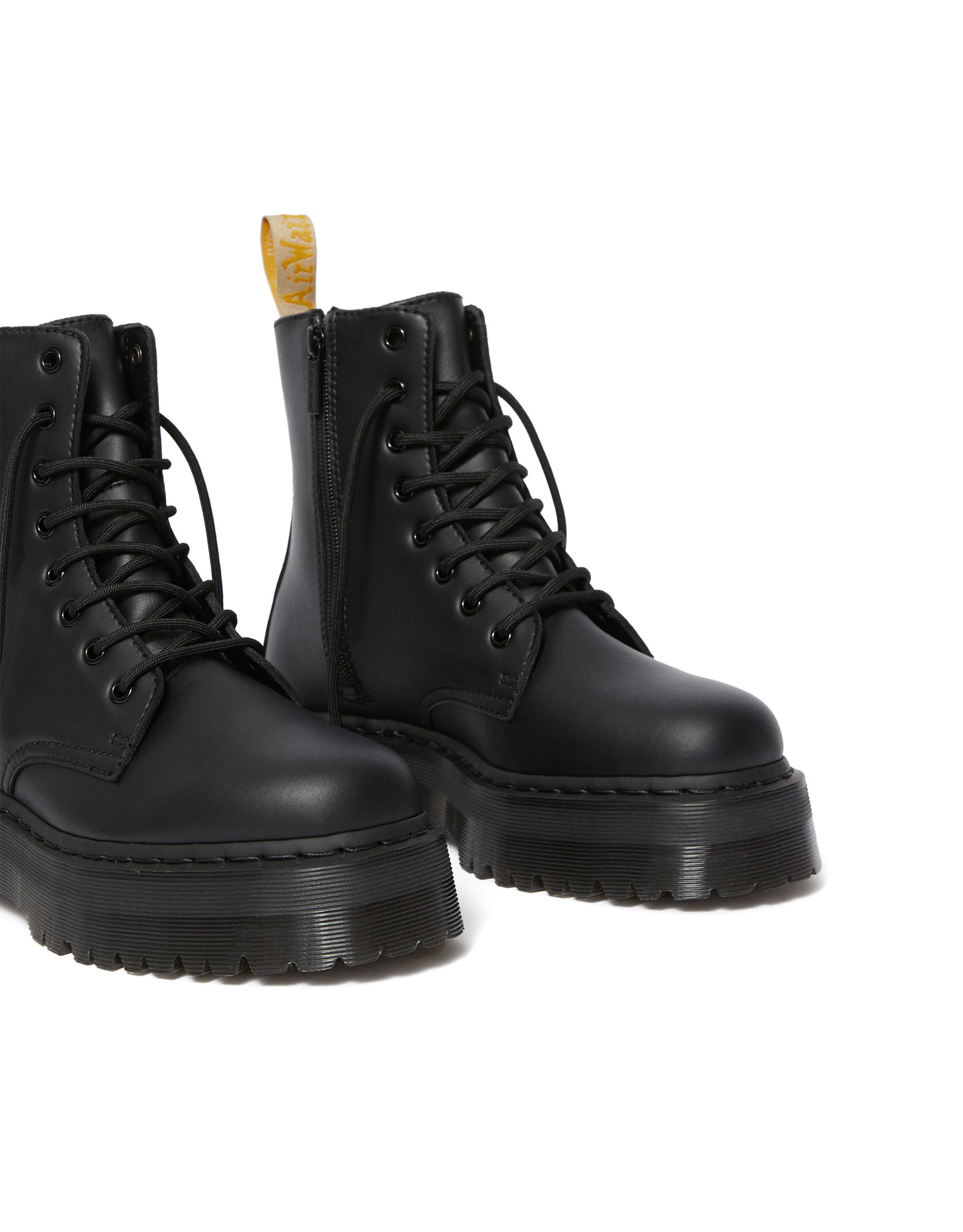 doc martens black felix rub off