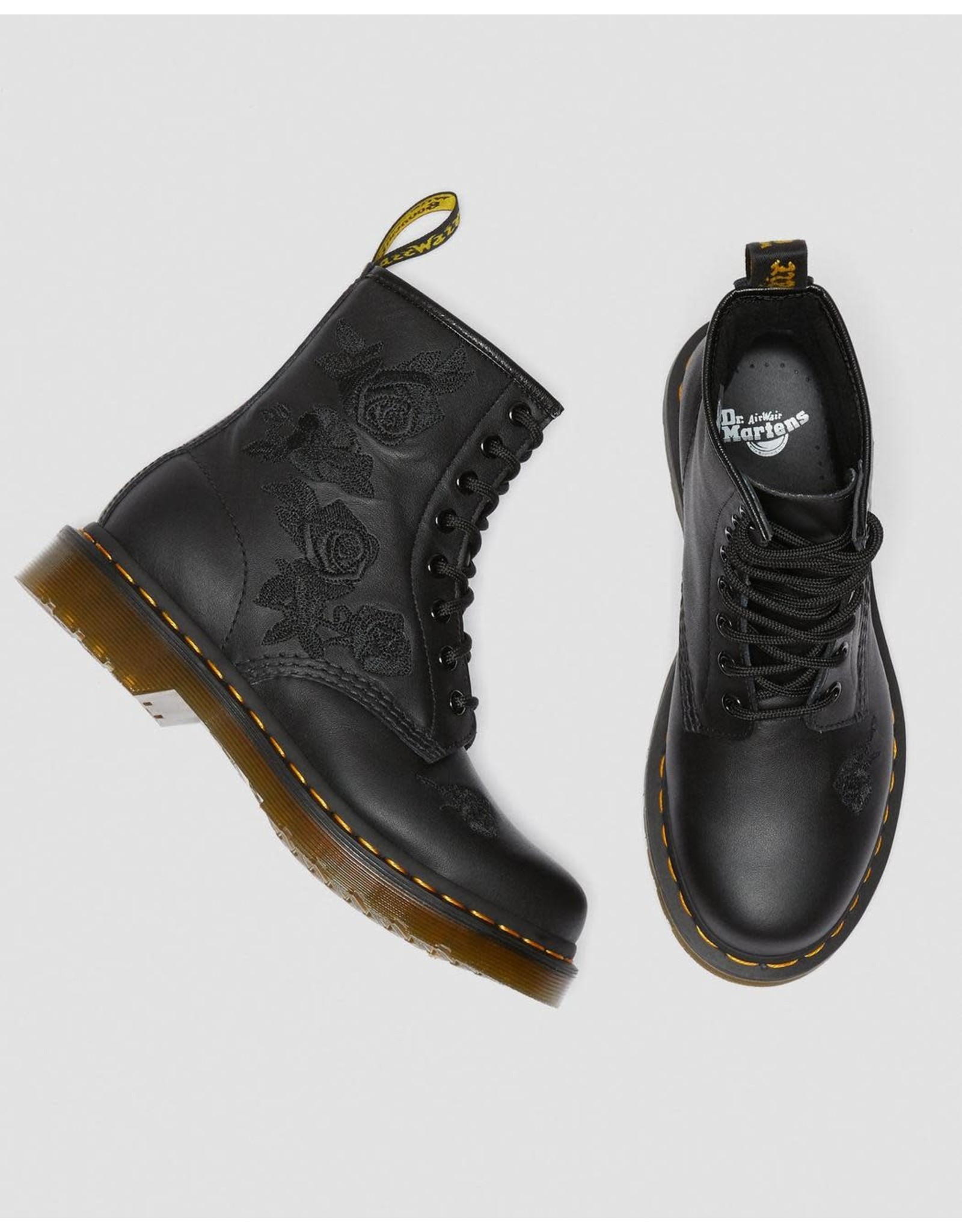 dr martens black softy t