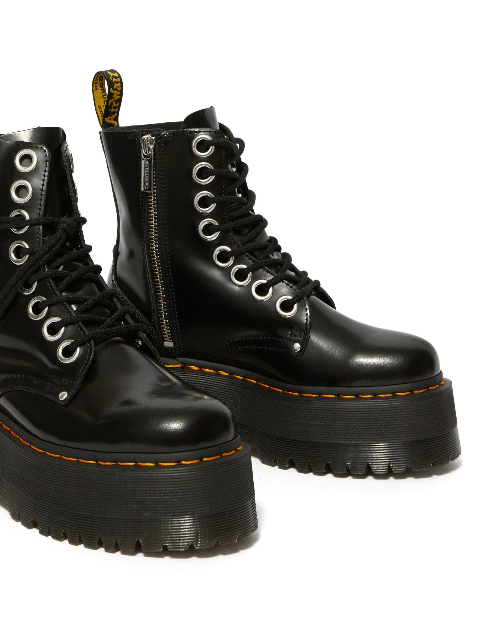 X20 RIO Montreal Dr Martens Canada, footwear Boots4all - Boutique