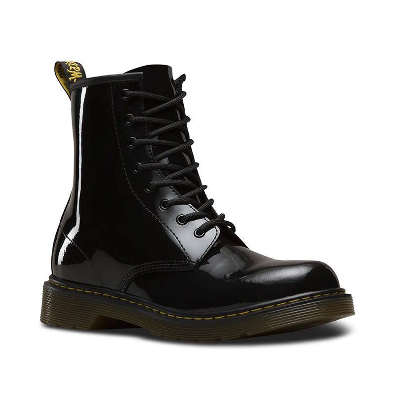 dr martens black patent lamper