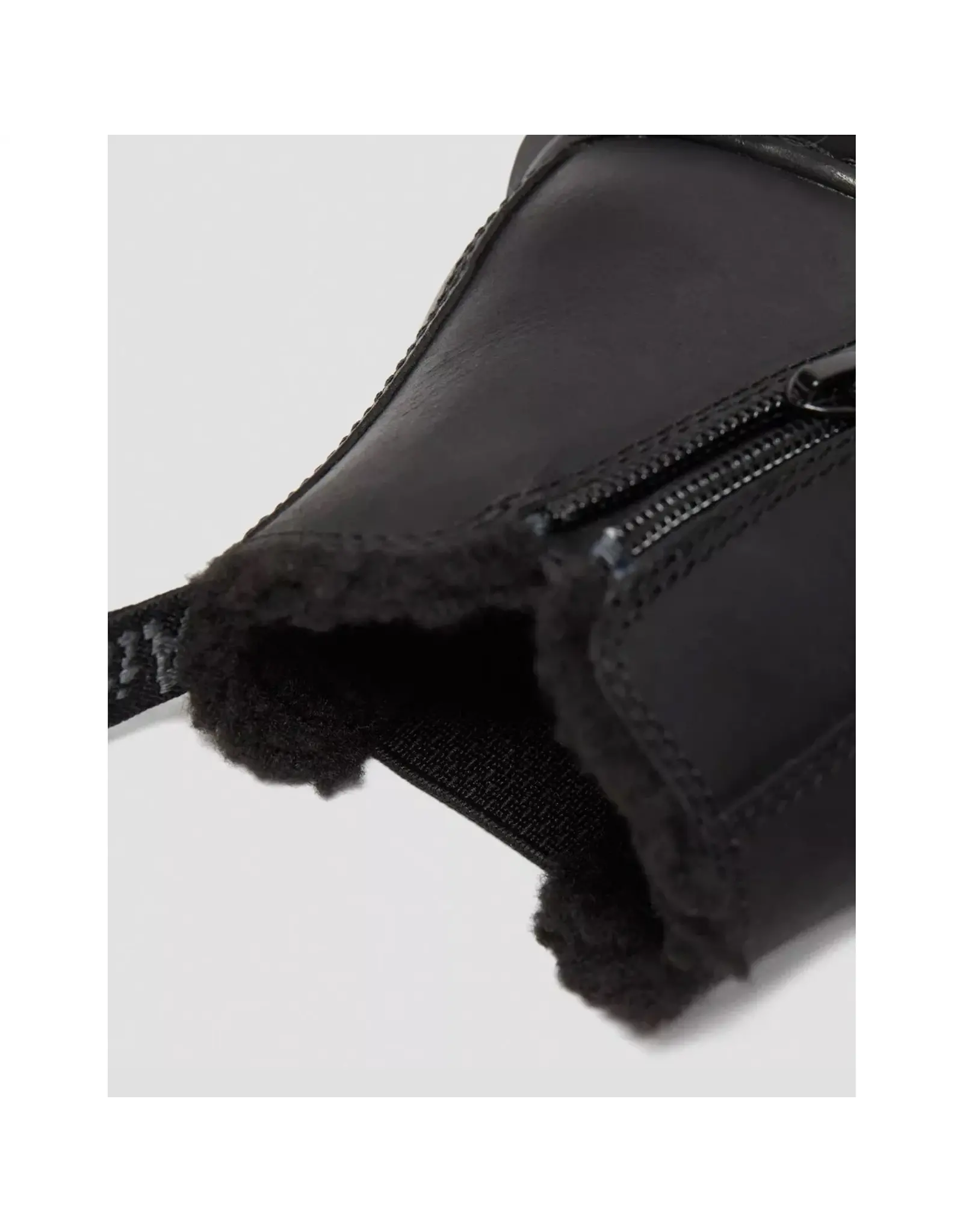 2976 LEONORE MONO J BLACK REPUBLIC WP YE15JMO-R26042001