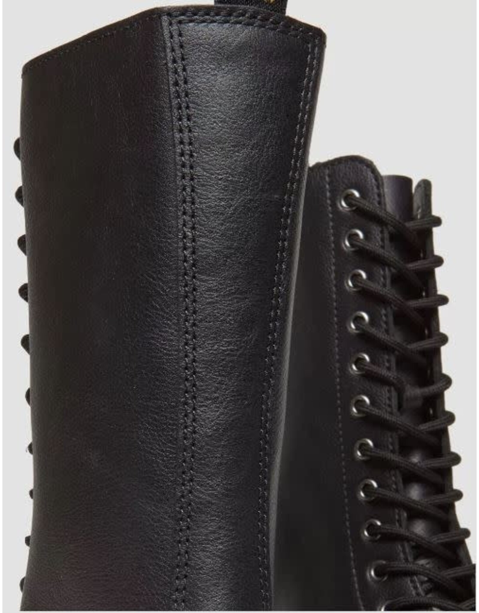 1B99 QUAD BLACK PISA 1453BQ - R31426001
