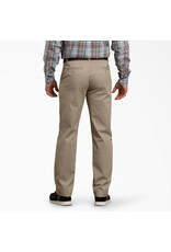 Regular Taper Xseries Washed Performance Chino XP833