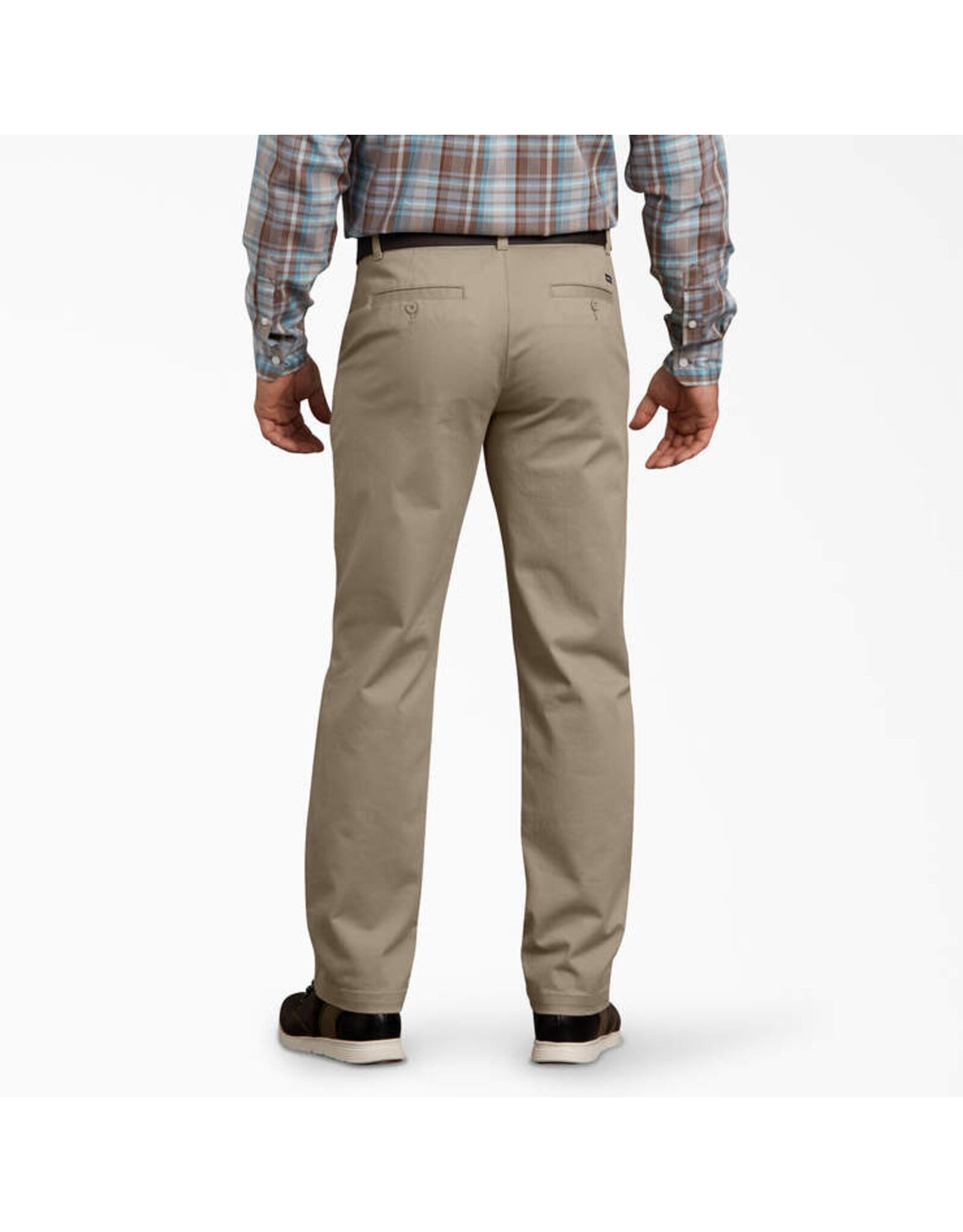 Regular Taper Xseries Washed Performance Chino XP833