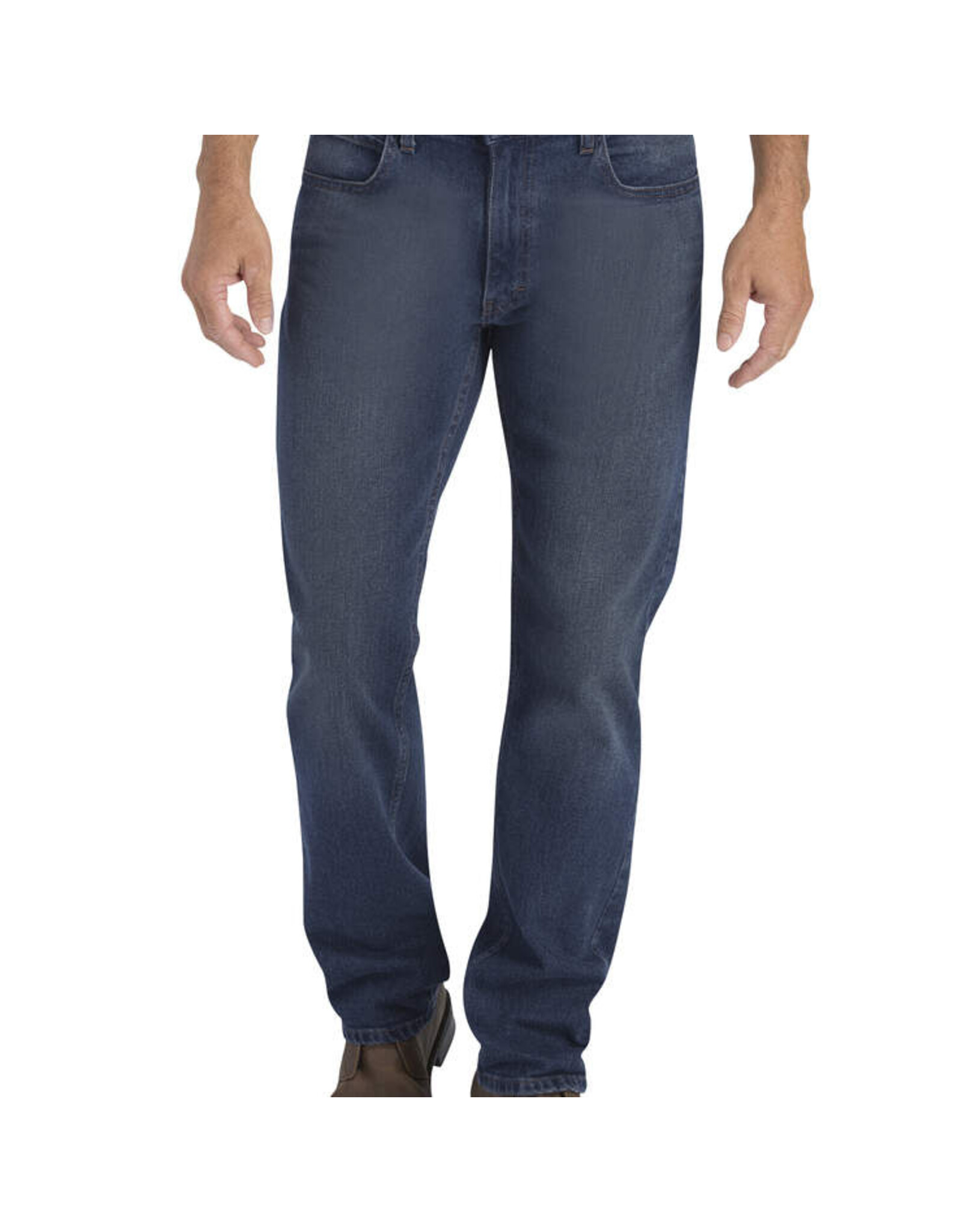 Straight Leg Regular Fit Jean XD730
