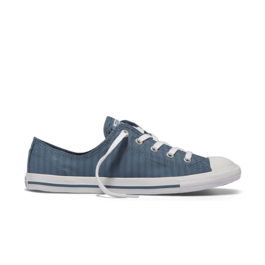 converse dainty light blue