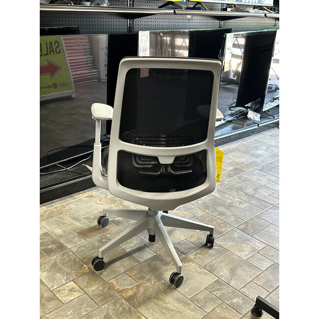 Haworth Soji High End Ergonomic Office Chair Mesh Back