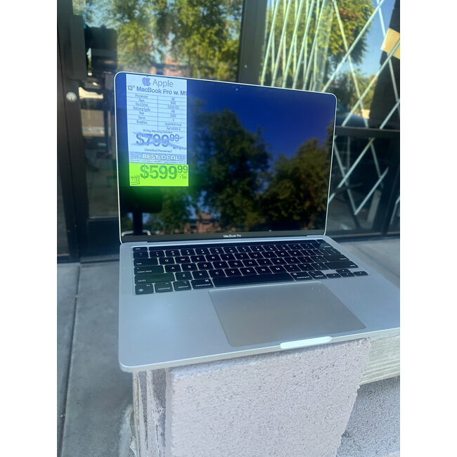 Apple 13" MacBook Pro Retina M1 8-Core CPU, 8-Core GPU, 16GB Ram, 512GB SSD 2020