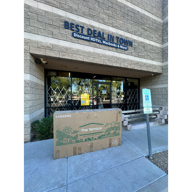 Samsung 65" Samsung 4K QLED "The Terrace" HDR Smart Outdoor TV QN65LST7TAFXZA