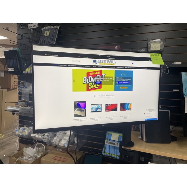 LG 32" LG QHD Monitor IPS Monitor with USB Type-C 32QP880-B