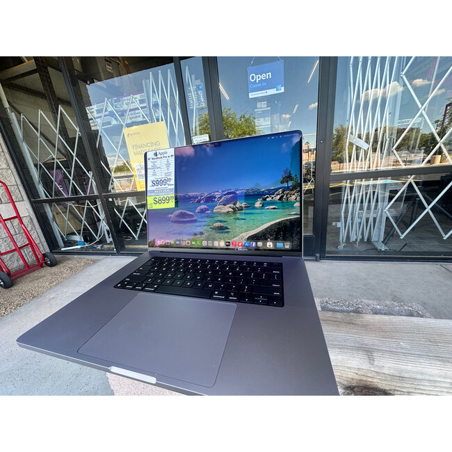 Apple 16" MacBook Pro Retina M1 Pro 10-Core CPU, 16-Core GPU, 16GB Ram, 512GB SSD 2021
