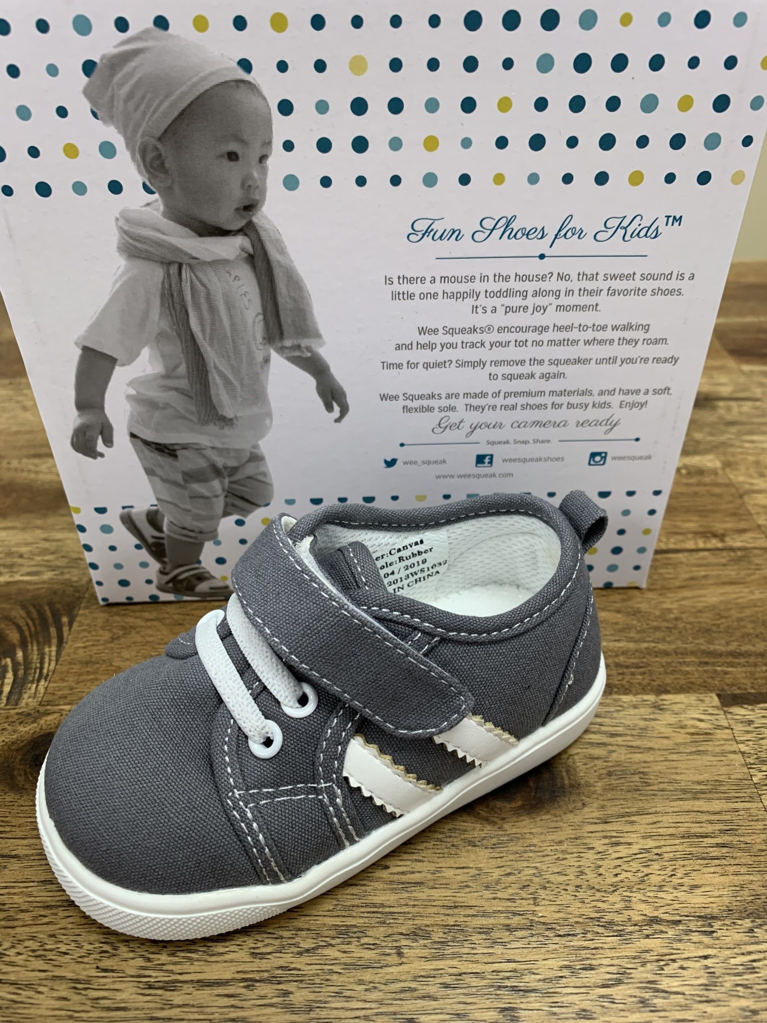 wee squeak baby shoes