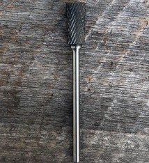 20.01401 = BUR - INSIDE RING BUR FINE 1/4'' DIA.