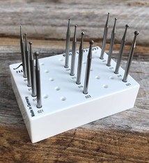 Panther Burs 77.1097 = ROUND BUR SET TUNGSTEN/VANADIUM 12pcs (0.5 to 2.5mm)