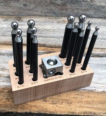 DA9414 = Mini Dapping Set with Block and 12 Punches