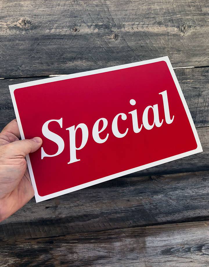 DSI5945 = Sign Plastic - "SPECIAL"  7X11