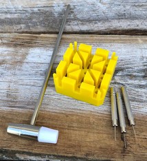 PI2210 = Economy Watch Band Link Remover Kit