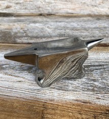 AN303 = Steel Economy Horn Shaped Anvil