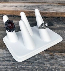 DRG6435 = White Leatherette Five Finger Ring Display 5-1/8'' x 3-7/8''