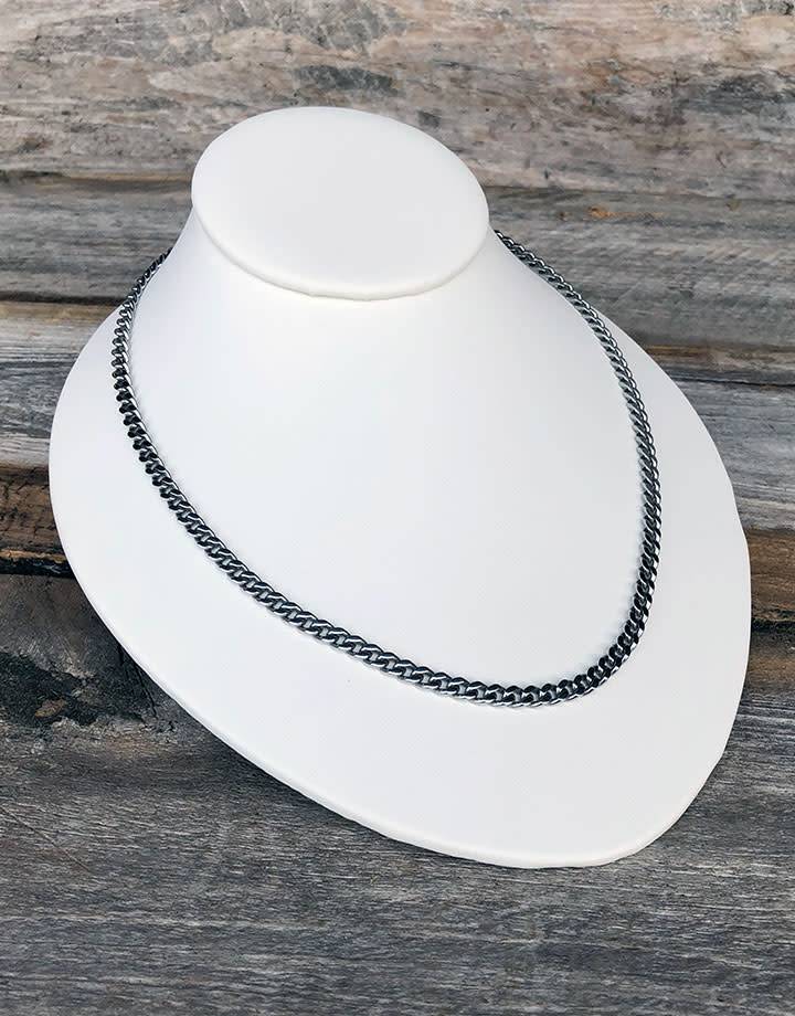 DCH6711 = Leatherette Necklace Bust Low Profile