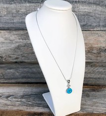 DCH6826 =  Leatherette Necklace Bust 9-1/4'' H