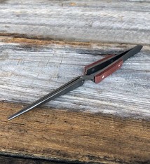 57.766 = Titanium Cross Lock Fiber Grip Tweezers