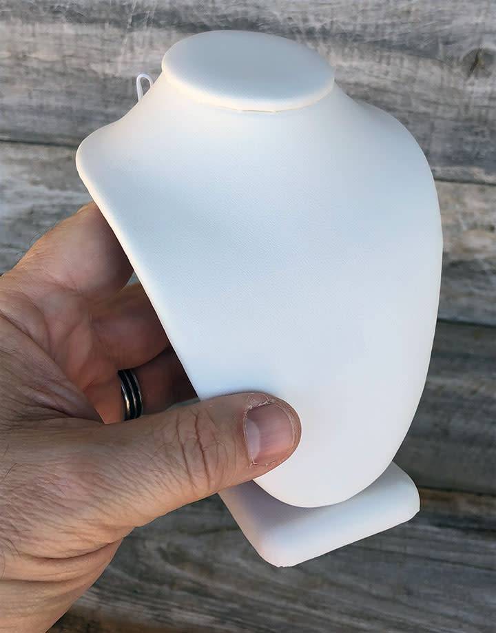 DCH6896 = White Leatherette Necklace Bust 6-1/4'' high