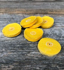 Grobet USA 17.550 = Mini Yellow Muslin Buff 1" x 16ply (Pkg of 6)